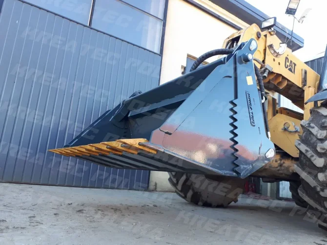4-in-1 shovel KR-4W1-M